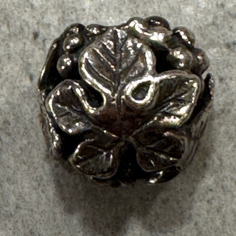 Trollbeads Sterling Wine Harvest Bead